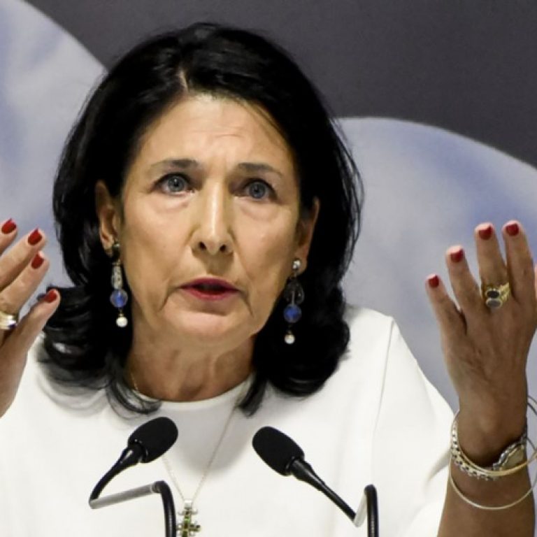 fa1093c537d3edbe5fbd9a2f36375618